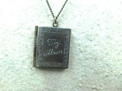 my album necklace a